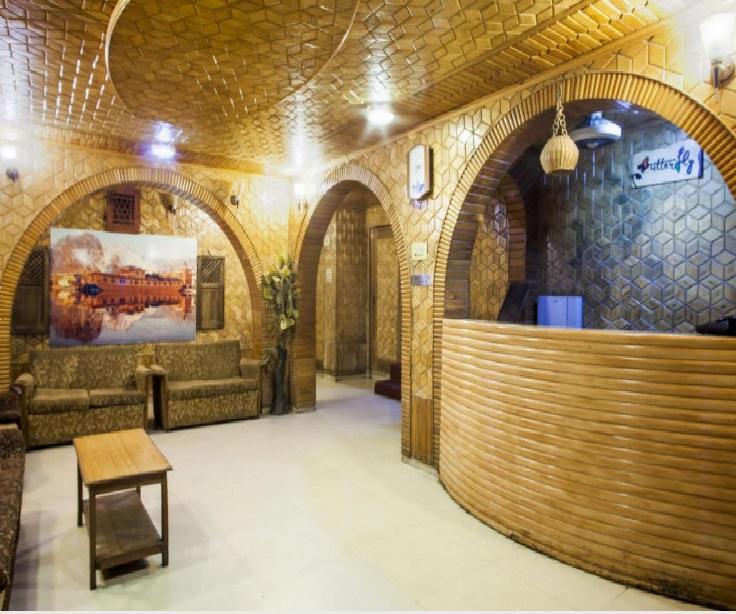 Butterfly Hotel Srinagar  Ngoại thất bức ảnh